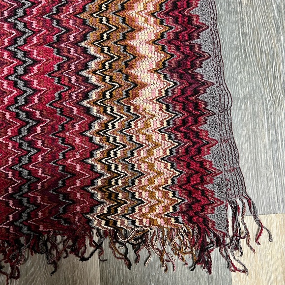 Missoni Zig Zag Fringe Scarf - Picture 4 of 5